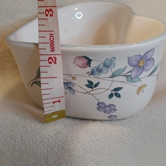 𝅺pfaltzgraff April Pattern Heart Shaped Stoneware - Picture 4 of 6